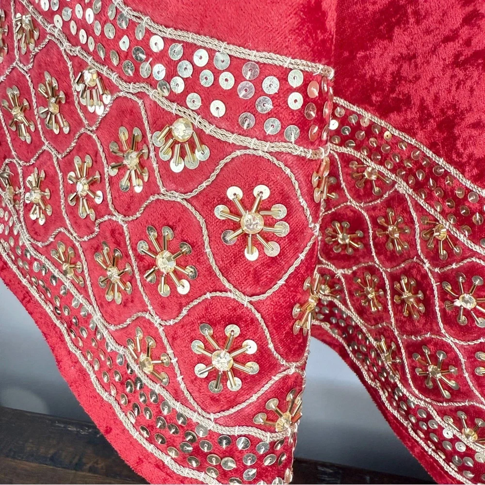 Tahari Red With Gold Sequins Detail  52” Tree Skirt New with Tags